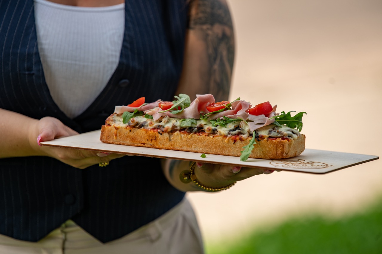 zapiekanki_u_kolezanki_tychy_hale_targowe_tht15