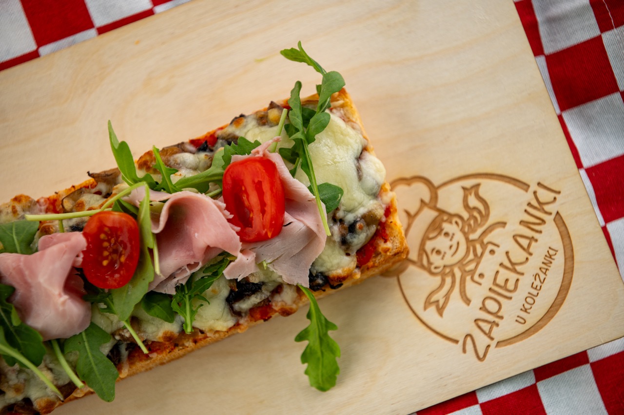 zapiekanki_u_kolezanki_tychy_hale_targowe_tht17